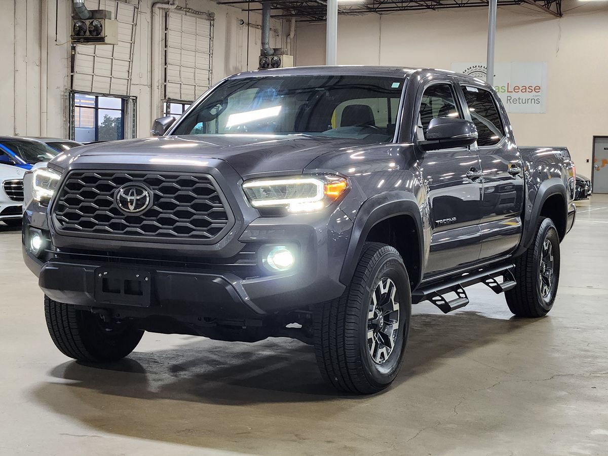 Used 2021 Toyota Tacoma TRD Off-Road w/ Technology Package AWD/4WD image 4