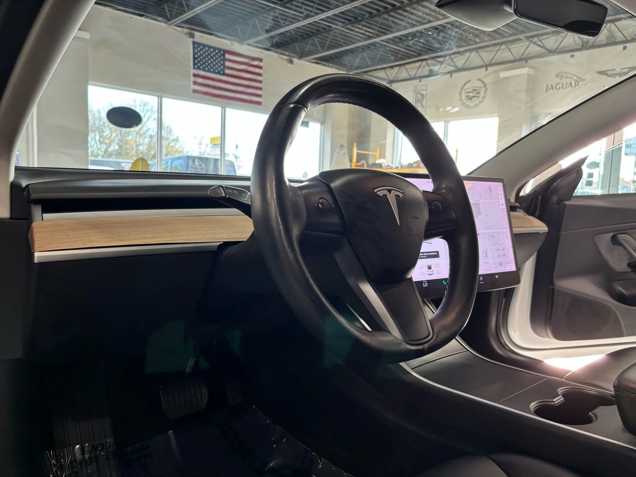 Used 2018 Tesla Model 3 Long Range image 10