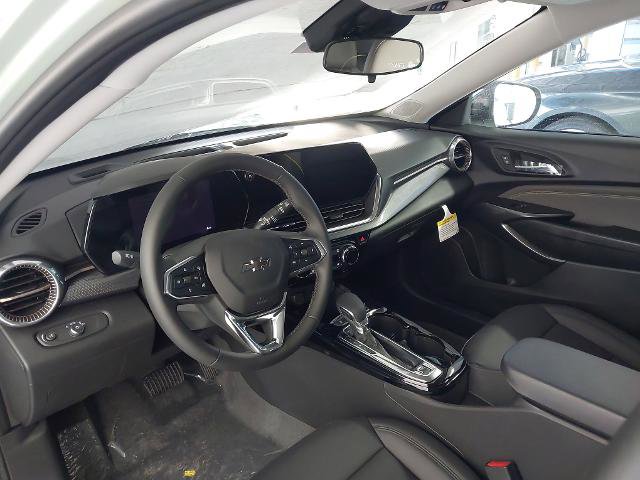 New 2026 Chevrolet Trax ACTIV image 2