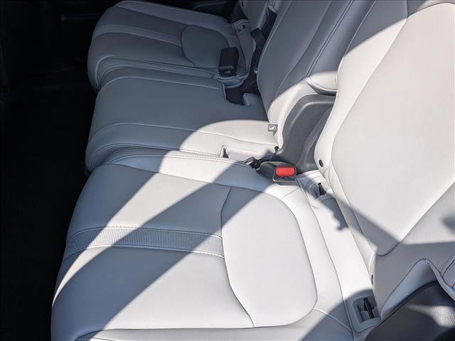 New 2025 Honda Pilot EX-L image 10