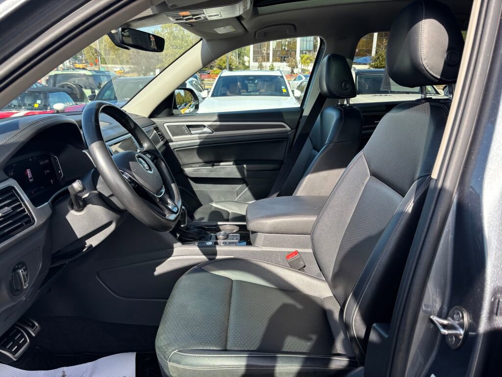 Used 2019 Volkswagen Atlas SEL R-Line image 17