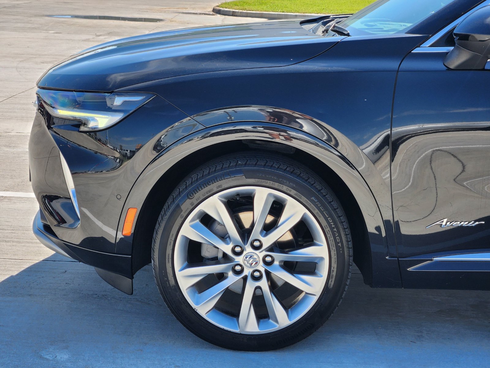 Certified 2023 Buick Envision Avenir FWD image 11