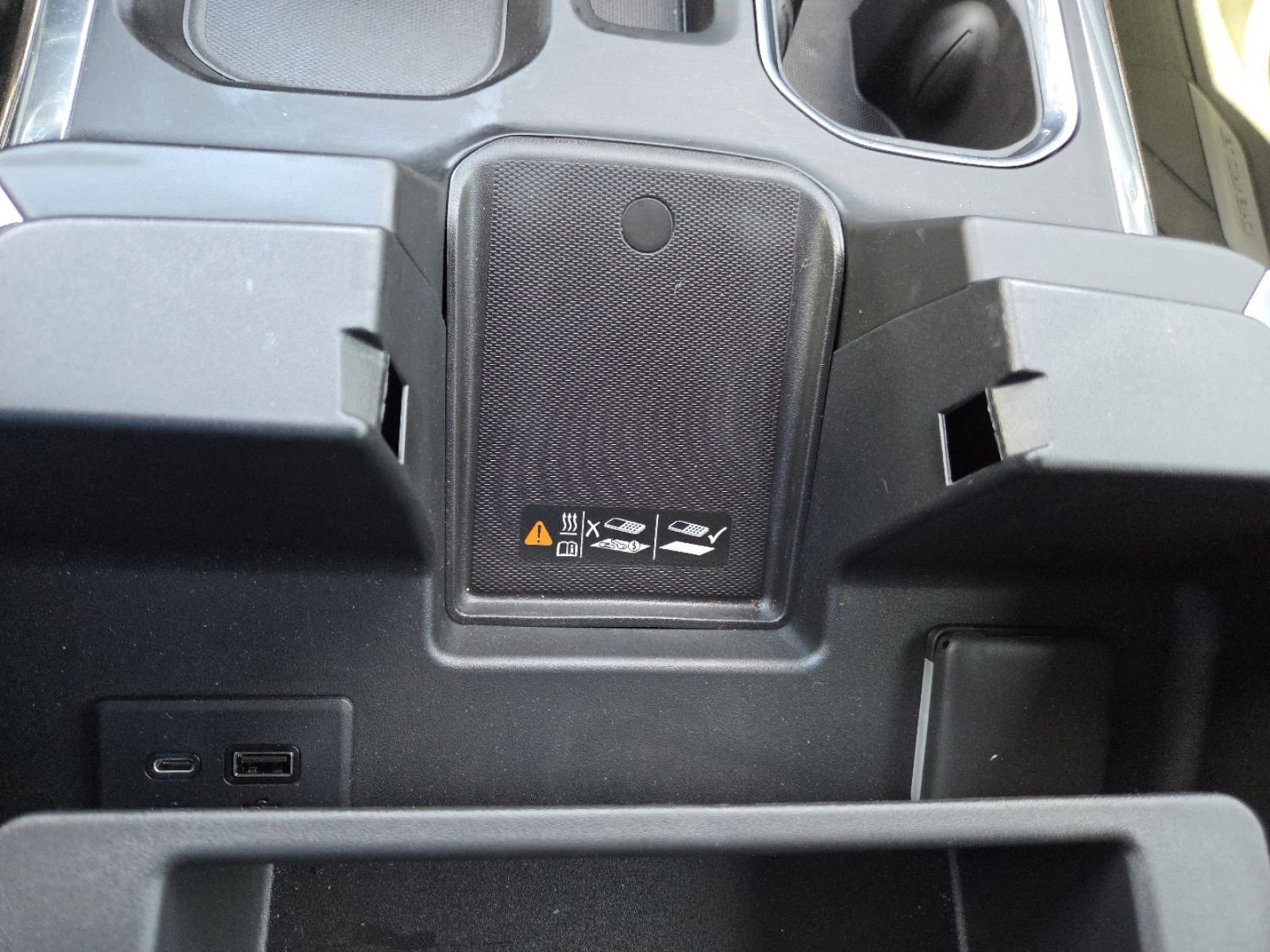 Used 2023 Chevrolet Silverado 1500 RST image 10