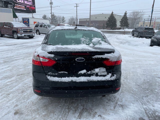 Used 2014 Ford Focus SE image 4