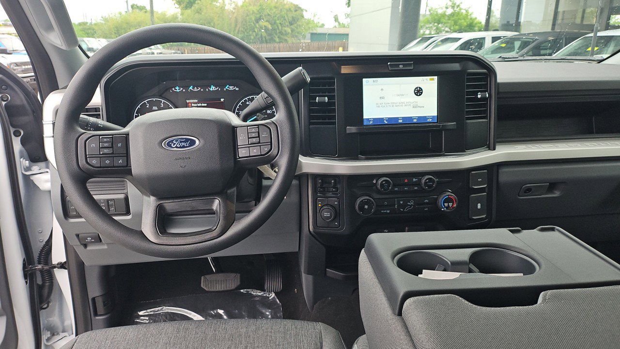 New 2026 Ford F250 XL AWD/4WD image 10
