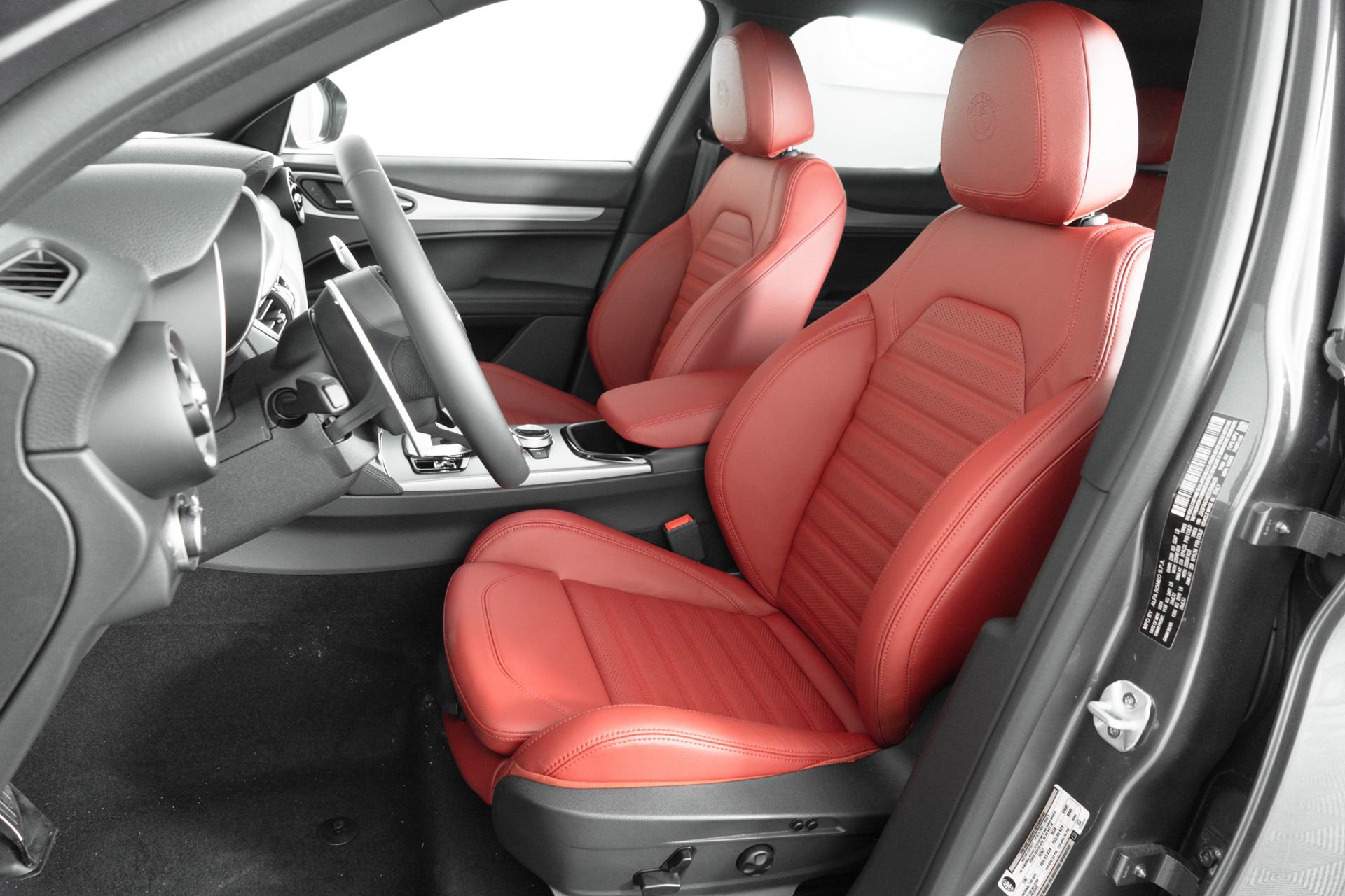 New 2025 Alfa Romeo Stelvio Sprint w/ Veloce Package image 28