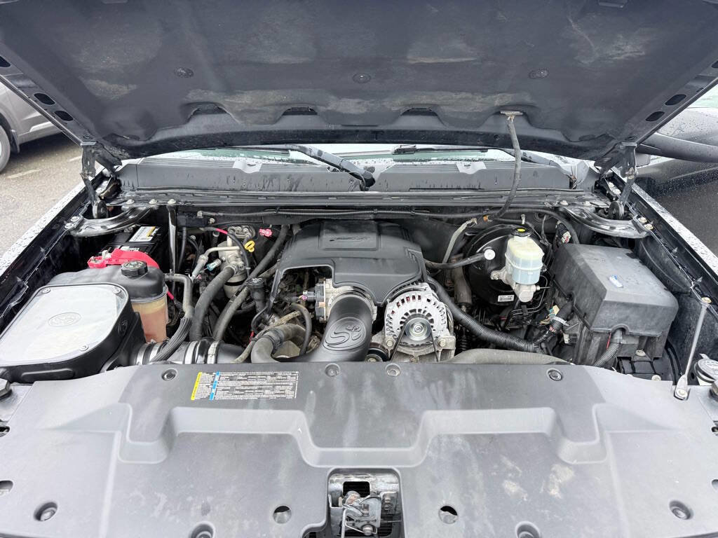 Used 2008 Chevrolet Silverado 1500 LTZ w/ Safety Package AWD/4WD image 20