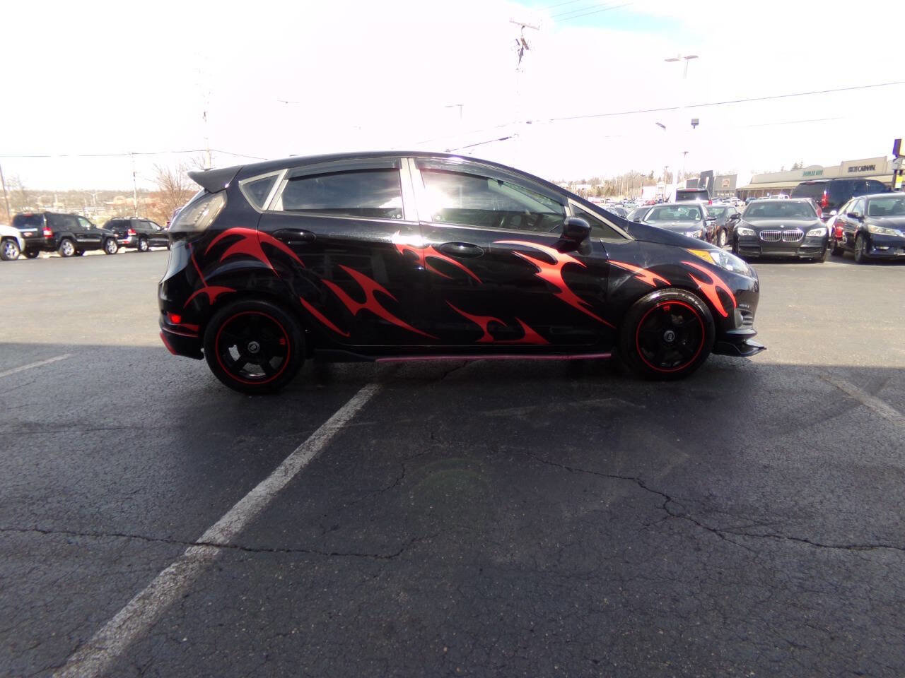 Used 2019 Ford Fiesta SE w/ Equipment Group 201A image 5