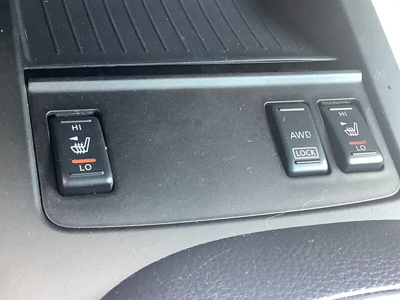 Used 2009 Nissan Murano SL w/ Leather Pkg AWD/4WD image 21