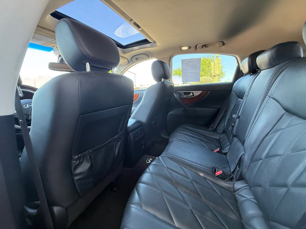Used 2009 INFINITI FX50 AWD w/ Sport Pkg image 17