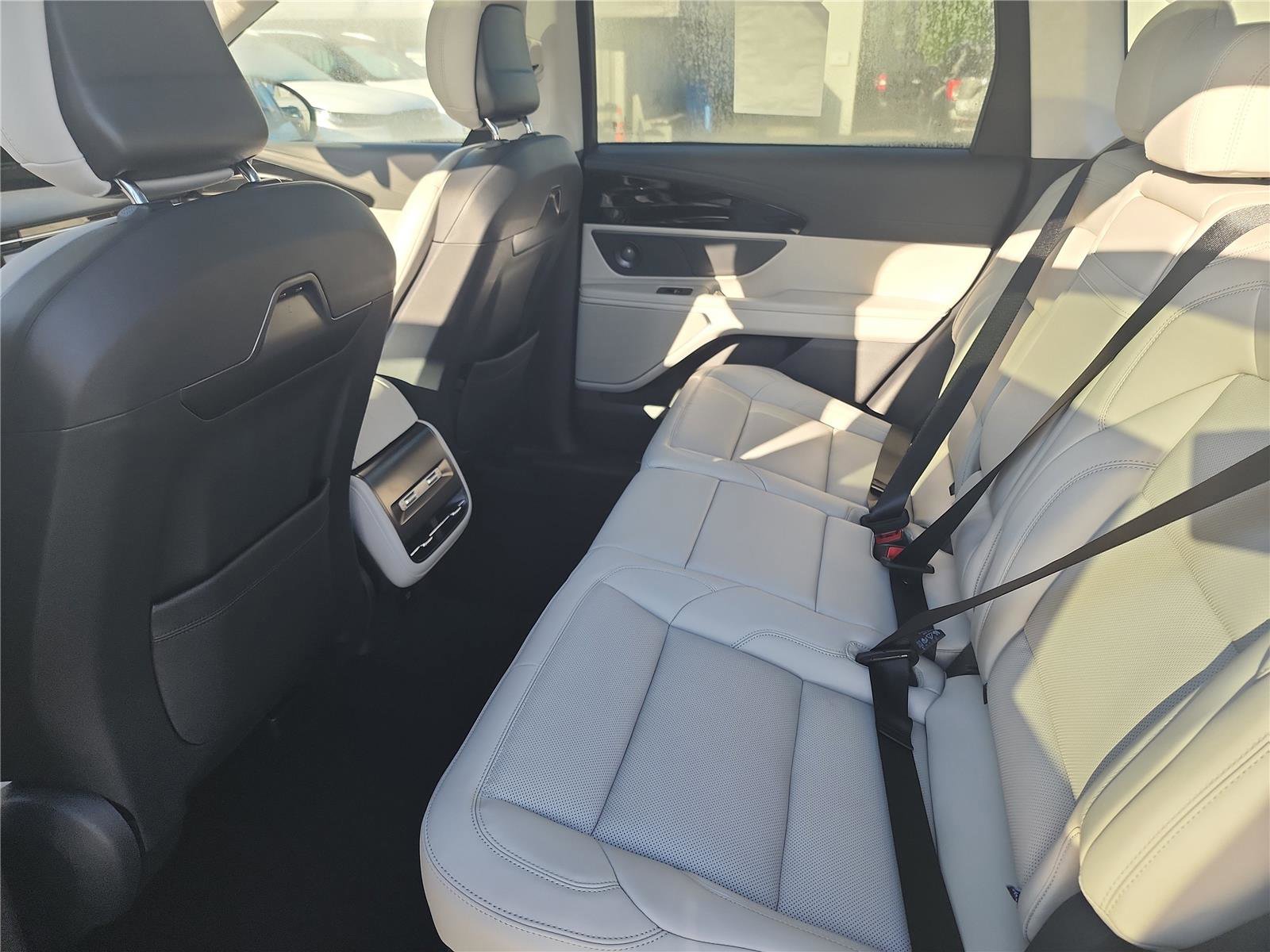 New 2026 Lincoln Nautilus Premier w/ Equipment Group 102A image 17