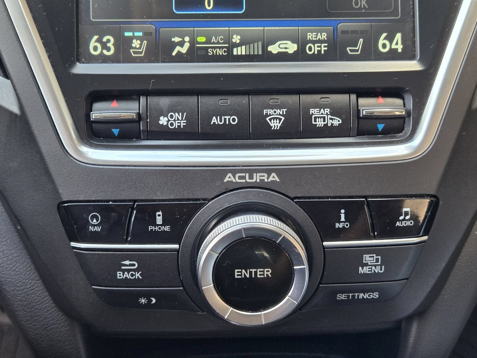 Used 2016 Acura MDX w/ Advance & Entertainment Pkg FWD image 18