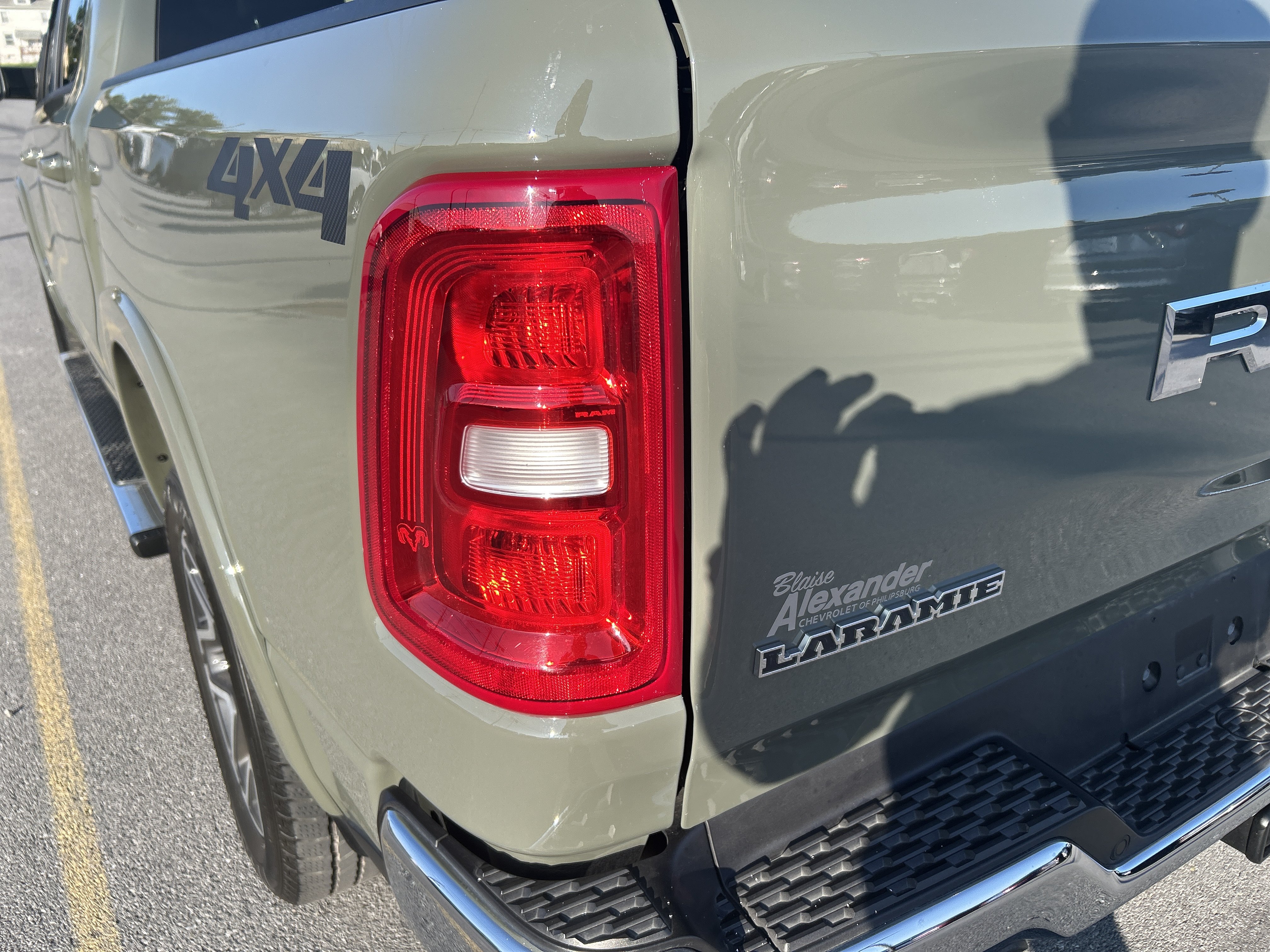 Used 2026 RAM 1500 Laramie AWD/4WD image 15