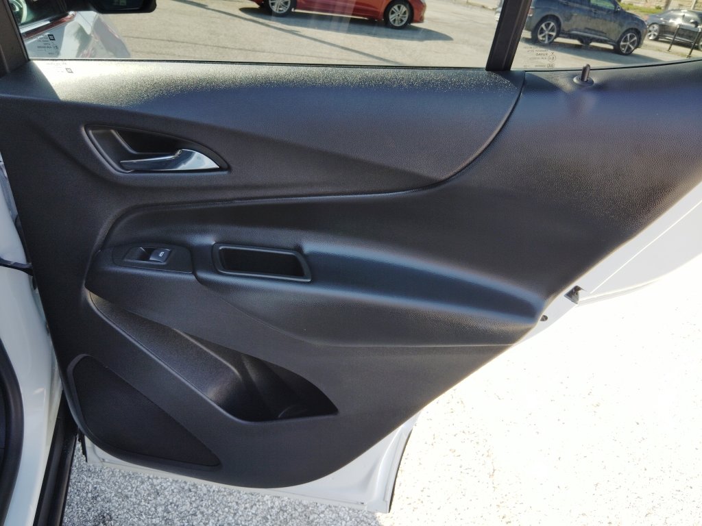 Used 2024 Chevrolet Equinox LT AWD/4WD image 27