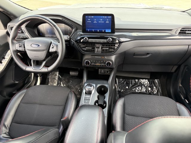 Used 2025 Ford Escape ST-Line Select AWD/4WD image 16