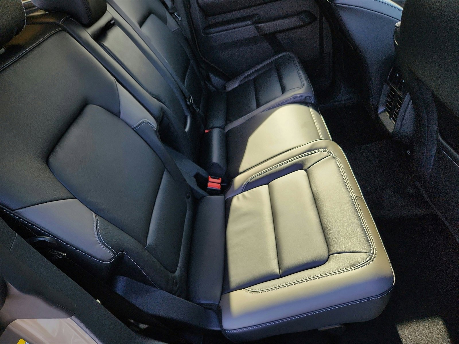 New 2025 Ford Bronco Outer Banks w/ Sasquatch Package image 27