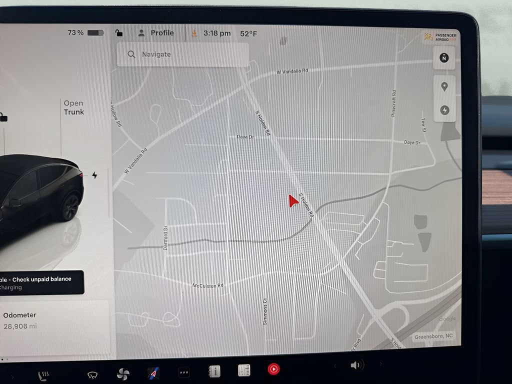 Used 2025 Tesla Model Y Long Range RWD image 21