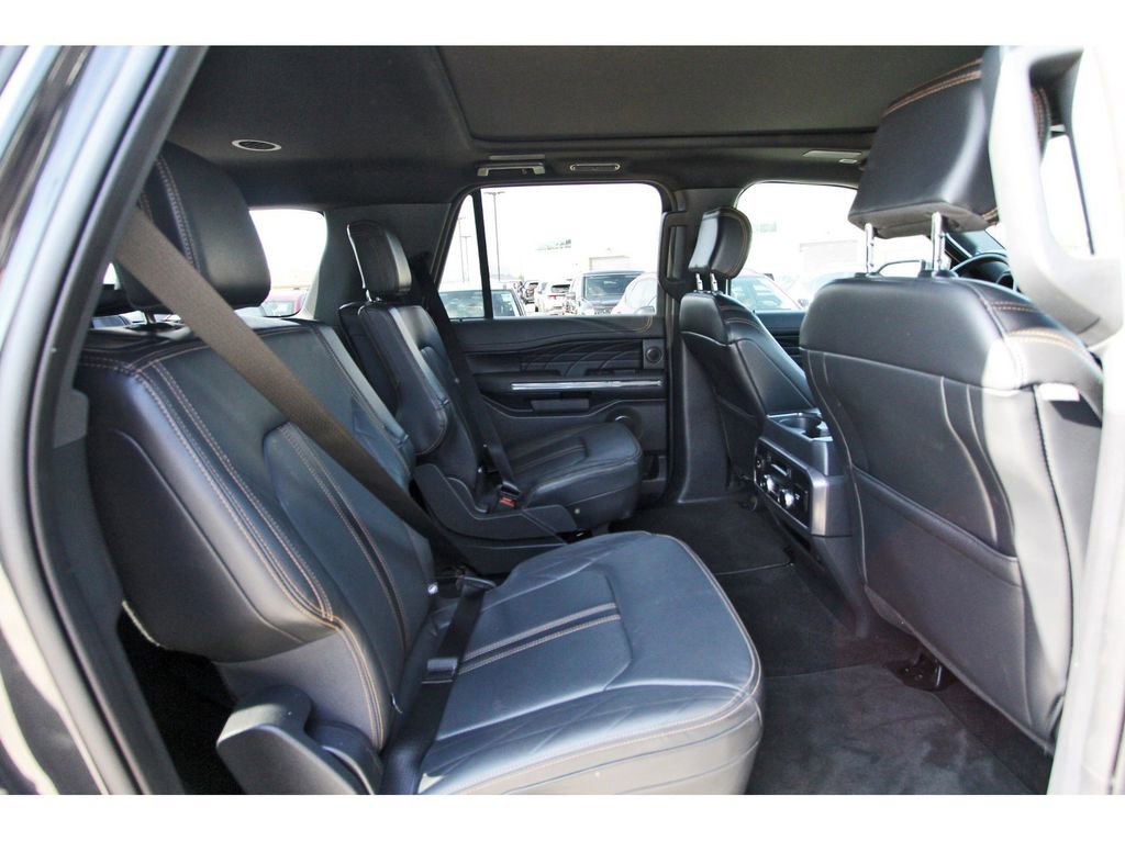 Certified 2023 Ford Expedition Max Platinum AWD/4WD image 10
