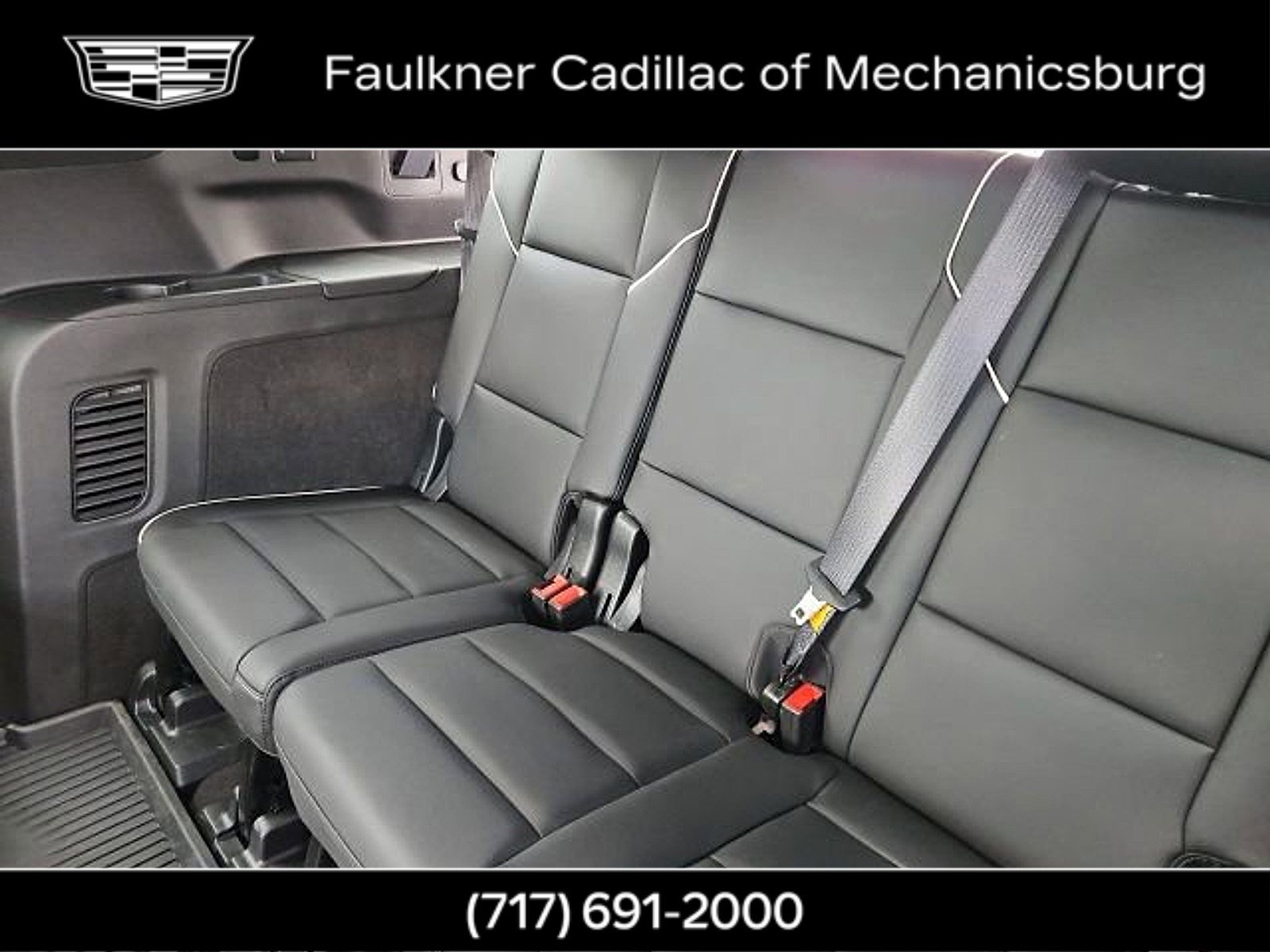 Used 2024 Cadillac Escalade ESV Premium Luxury w/ Performance Package AWD/4WD image 35