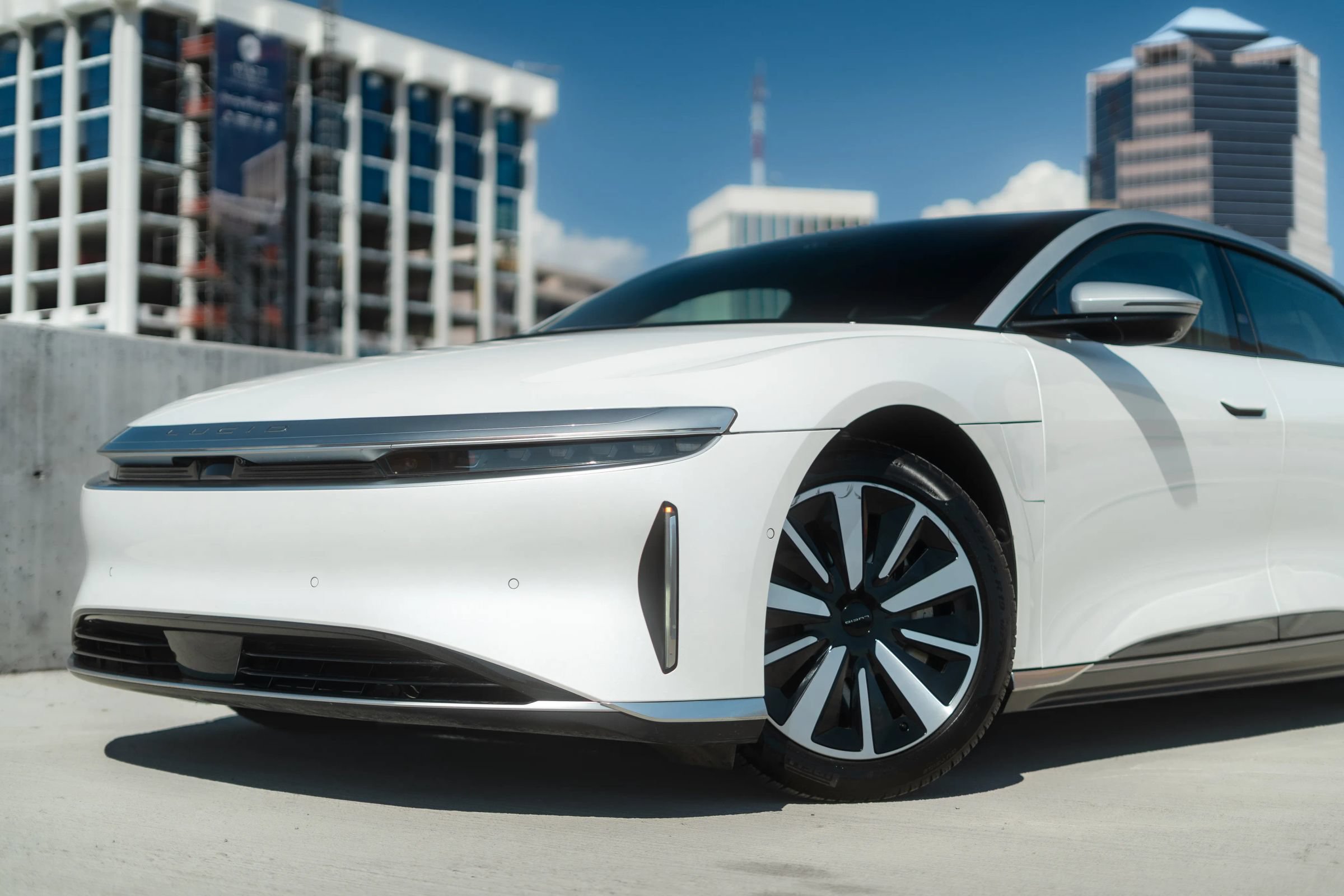 Used 2022 Lucid Air Grand Touring AWD/4WD image 16