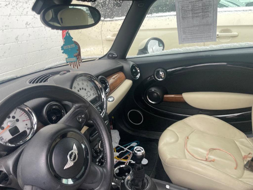 Used 2011 MINI Cooper S image 7