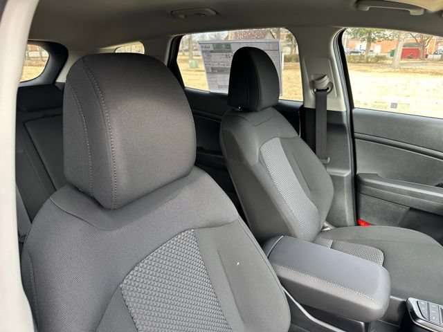 New 2026 Kia Sportage LX w/ LX Convenience Package FWD image 27