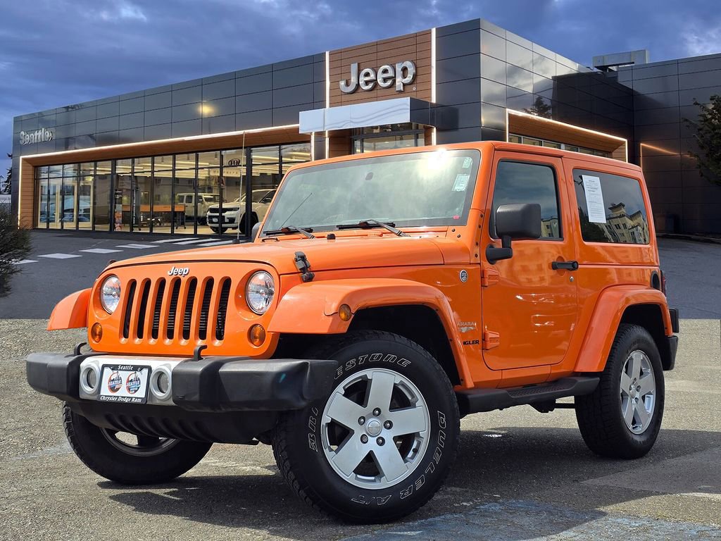 Used 2012 Jeep Wrangler Sahara w/ Dual Top Group AWD/4WD image 1