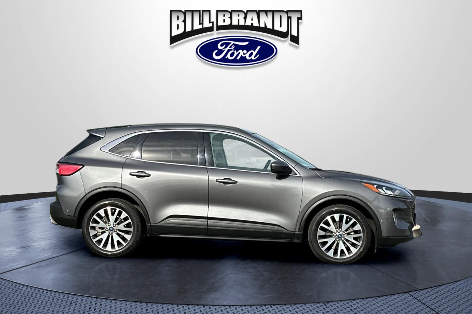 Used 2021 Ford Escape Titanium AWD/4WD image 2