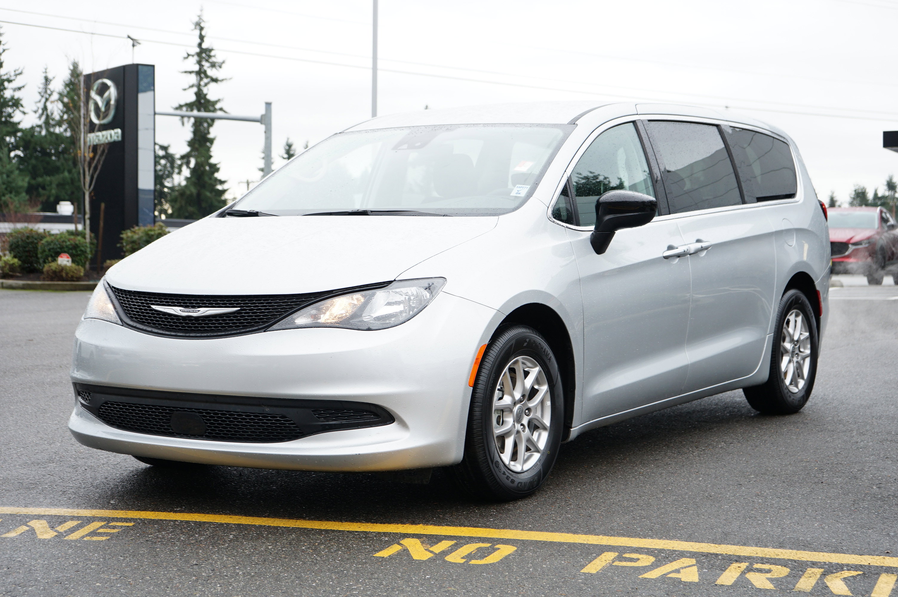 Used 2024 Chrysler Voyager LX