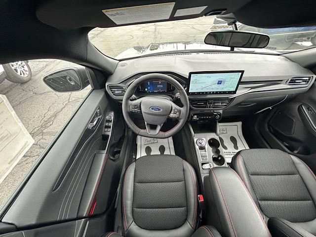 New 2025 Ford Escape ST-Line w/ Tech Pack #1 image 40