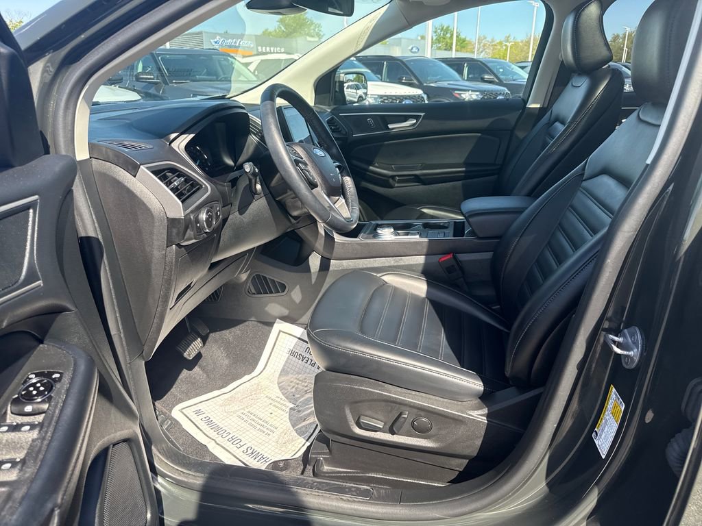 Used 2023 Ford Edge SEL w/ Convenience Package AWD/4WD image 24