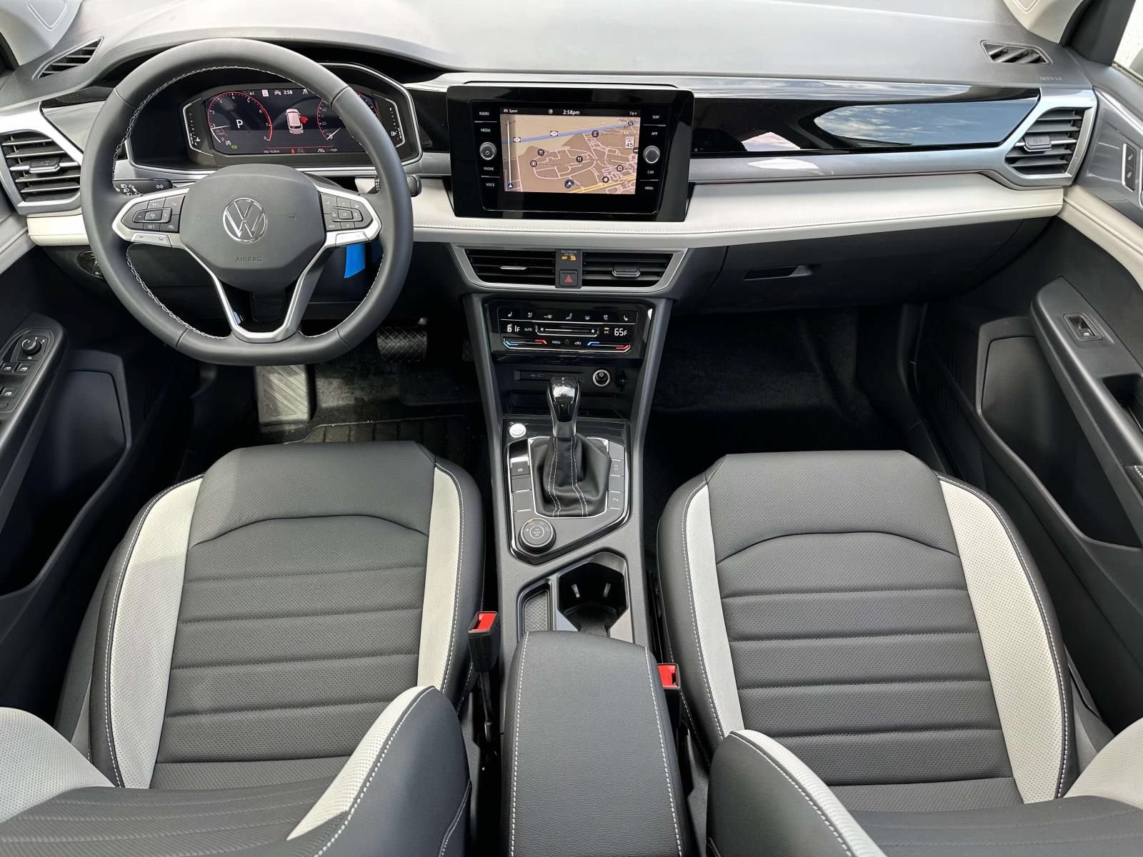 New 2026 Volkswagen Taos SEL AWD/4WD image 11