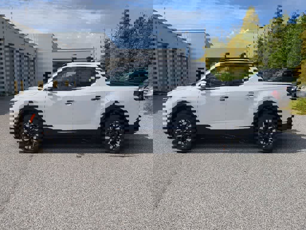 New 2026 Hyundai Santa Cruz SE image 3