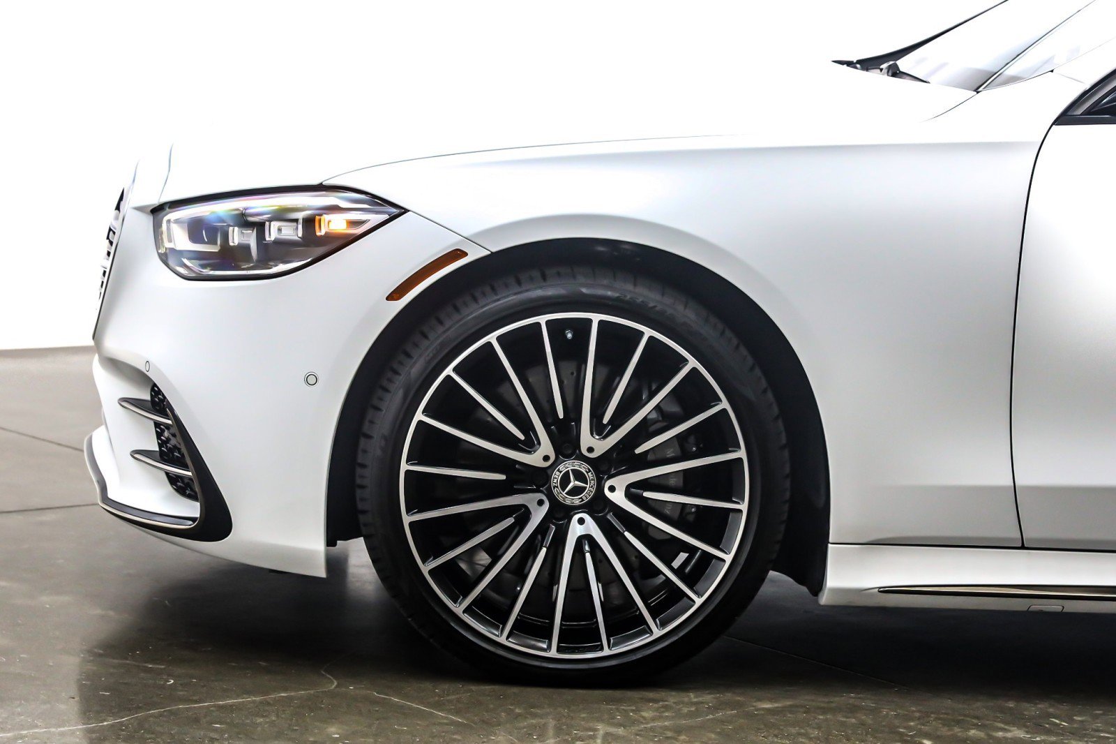 Certified 2024 Mercedes-Benz S 580 4MATIC Sedan image 10