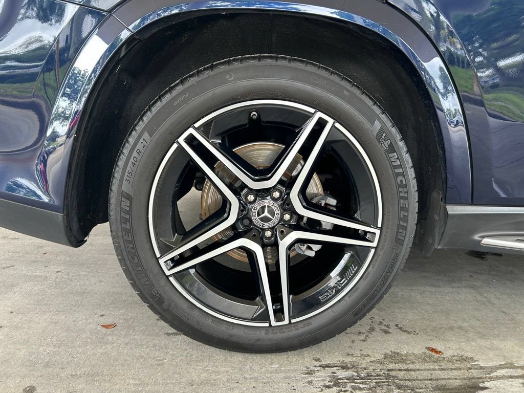 Used 2022 Mercedes-Benz GLS 450 4MATIC image 21