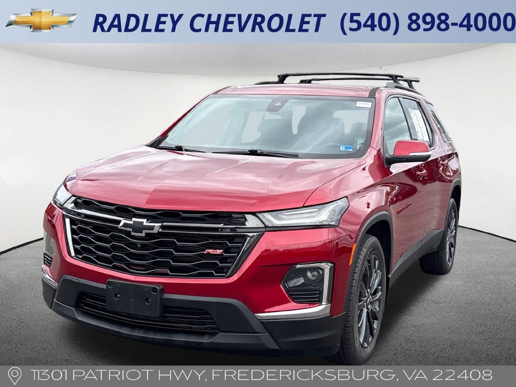 Used 2023 Chevrolet Traverse RS