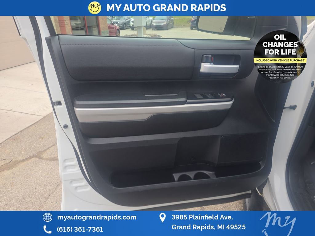 Used 2018 Toyota Tundra SR5 image 10