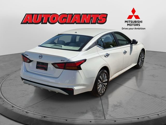 Used 2024 Nissan Altima 2.5 SV FWD image 4