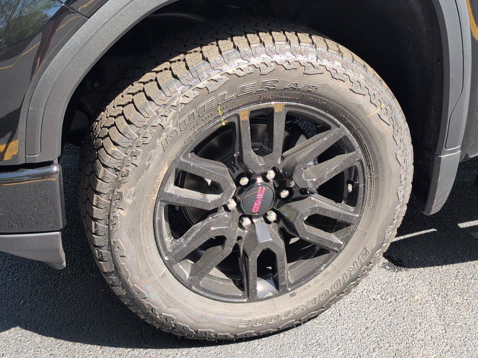 New 2026 GMC Sierra 1500 Elevation AWD/4WD image 11