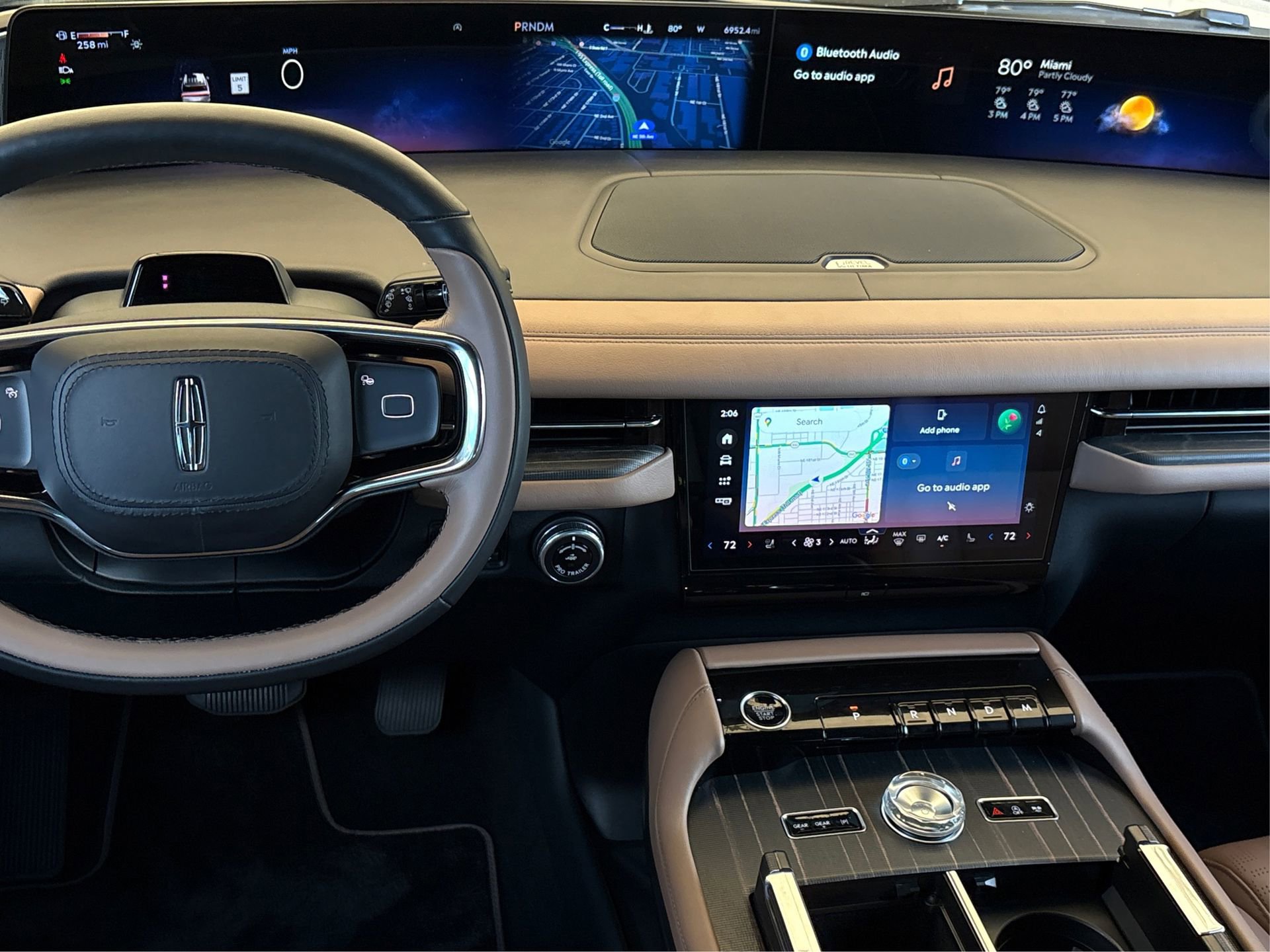 Used 2025 Lincoln Navigator L Black Label image 16