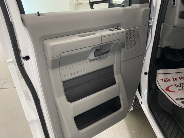 New 2025 Ford E-350 and Econoline 350 Super Duty w/ Power Equipment Group RWD image 12