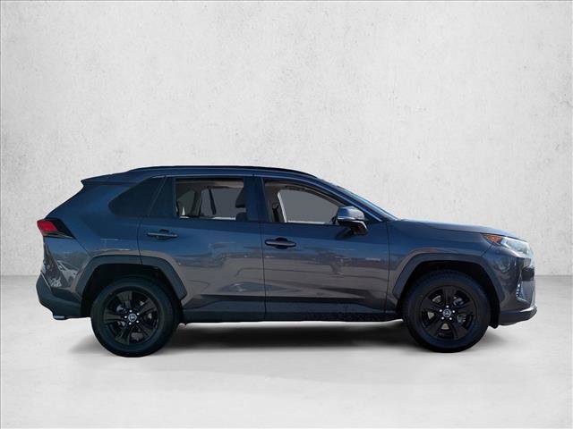 Used 2019 Toyota RAV4 XLE image 4