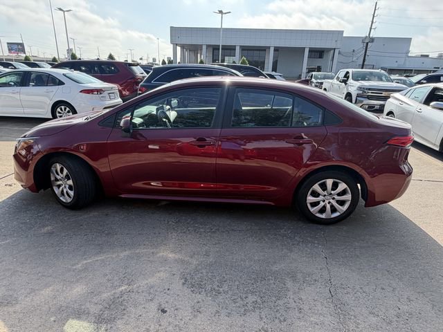 Used 2024 Toyota Corolla LE FWD image 8