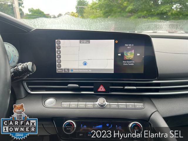 Used 2023 Hyundai Elantra SEL w/ Convenience Package FWD image 17