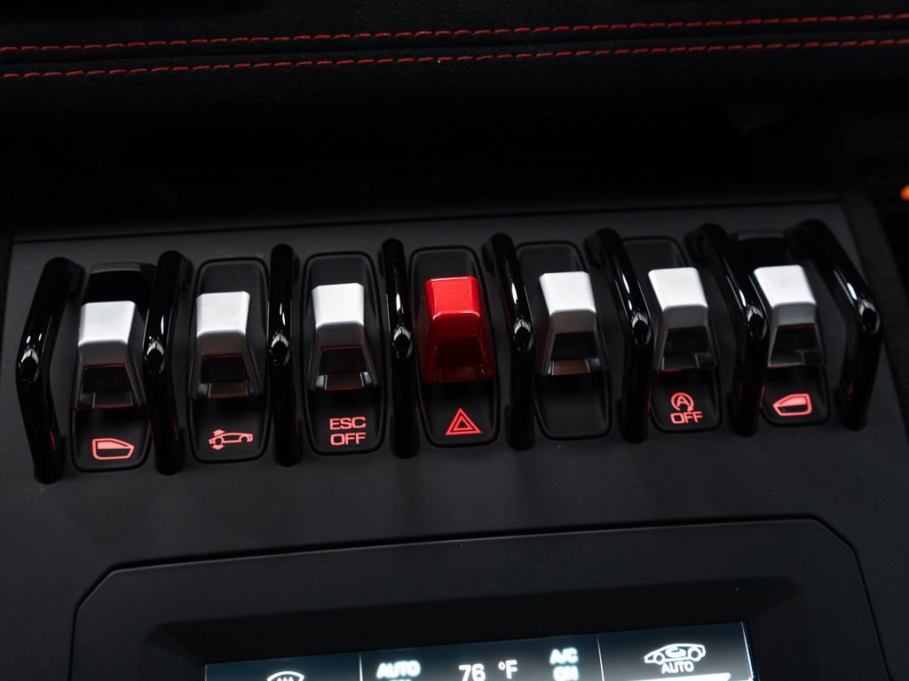Used 2023 Lamborghini Huracan STO RWD image 33