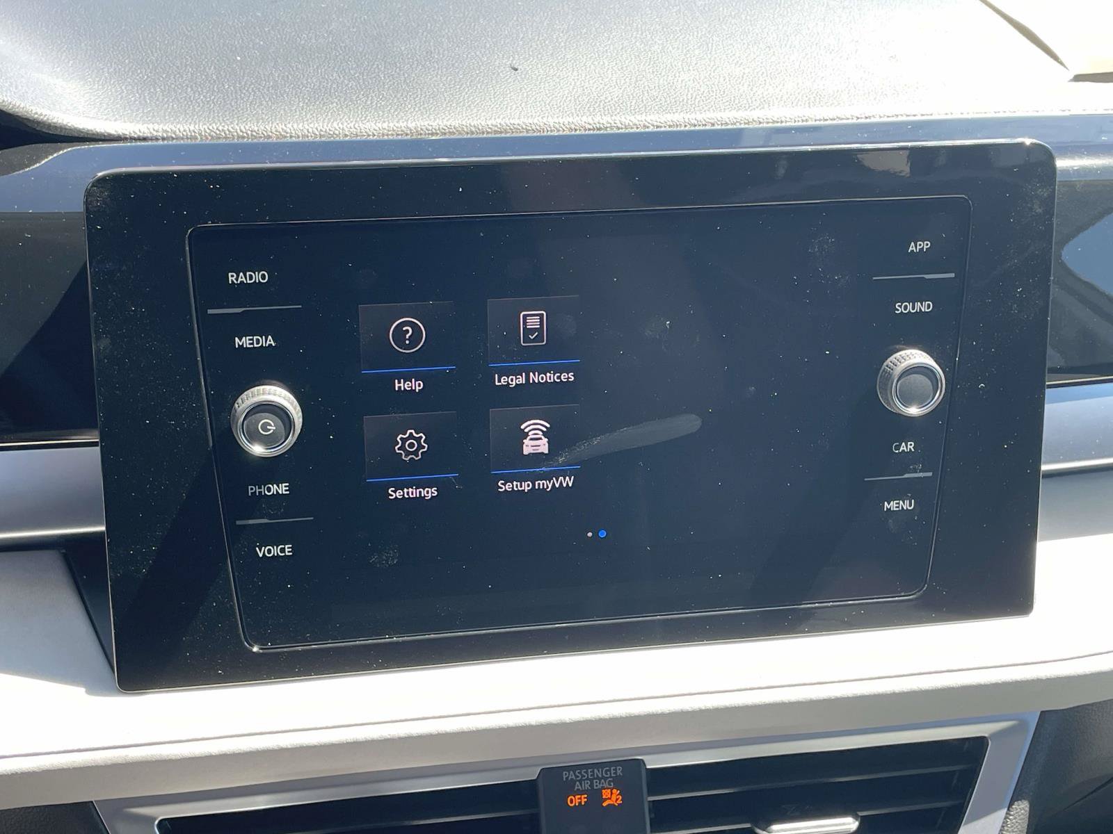 New 2026 Volkswagen Taos SE FWD image 10