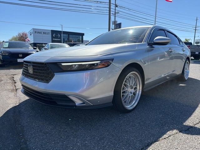 Used 2024 Honda Accord EX image 1
