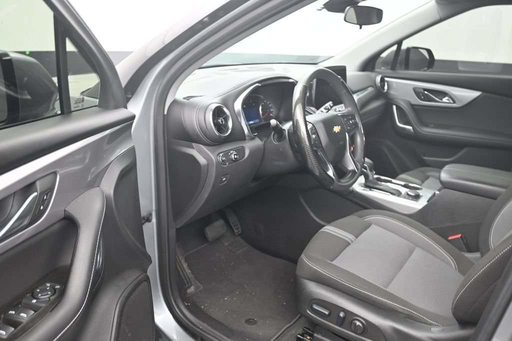 Used 2024 Chevrolet Blazer LT FWD image 10