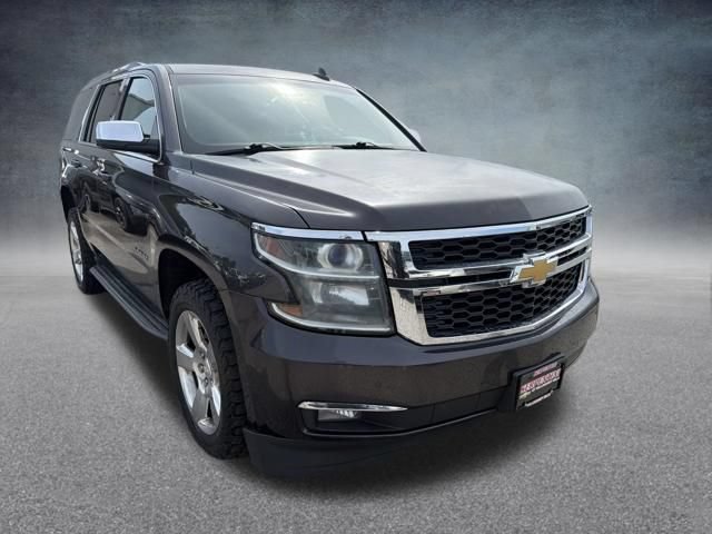 Used 2017 Chevrolet Tahoe LT w/ Luxury Package AWD/4WD image 5