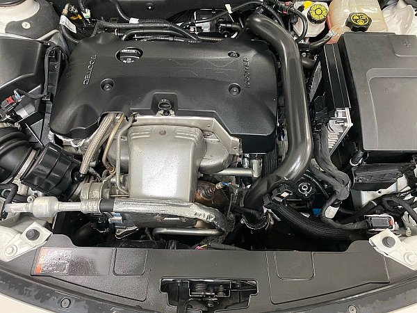 Used 2015 Buick Regal image 15